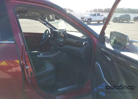 2022 Toyota Highlander Hybrid Limited z USA, uszkodzony, nr VIN 5TDXBRCH8NS555975